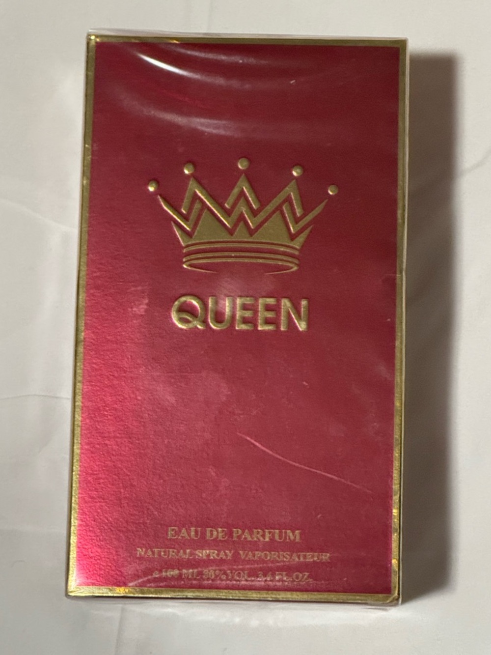 Queen Red Box with Eau De Parfume